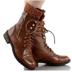NWOT Womens Combat Sweater Boots